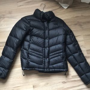 North face puffer jacket small
